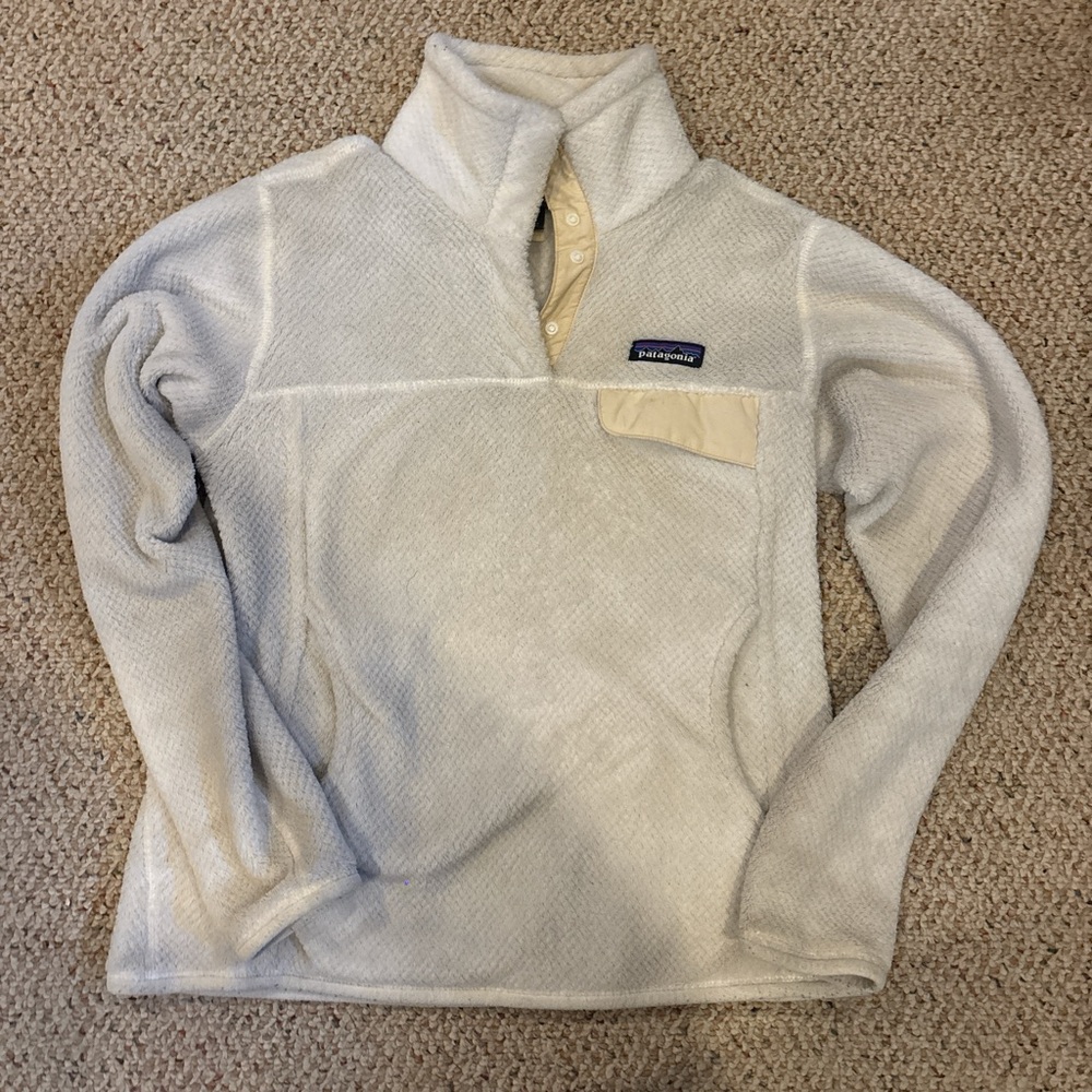 Patagonia Women's Cream and Tan Turtleneck Sweater